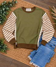 Autumn Stroll Pullover