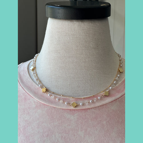 Gold Chain Crystal/Pearl and Clover Necklace