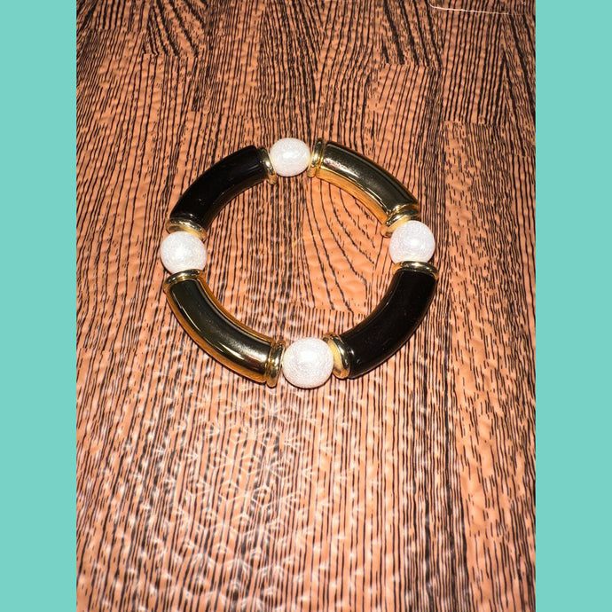 Black and Gold Stretchy Bracelet With Pearl Accent