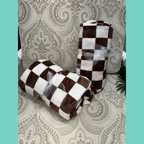 Brown Checkered Throw Blanket