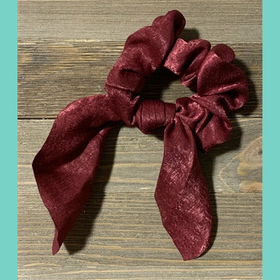 Maroon Scrunchie Scarf